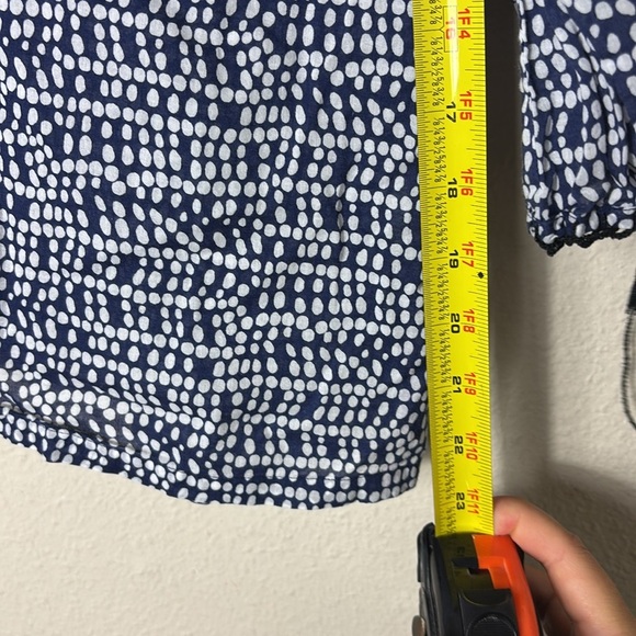 J. Crew Peasant Boho Style Tassel Details Vneck Top Blouse Blue White size 8 - Picture 7 of 9